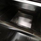 Poubelle snack en inox avec bac plastique (560x530x1230mm) PREMIUM - GOLDINOX