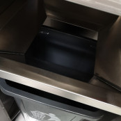 Lot de 4 poubelles snack en inox avec bac plastique (560x530x1230mm) PREMIUM - GOLDINOX