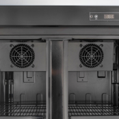 Armoire à boissons 460 Litres sur roulettes Full Black PREMIUM - GOLDINOX
