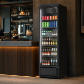 Armoire à boissons 380 Litres avec roulettes à l'arrière Full Black PREMIUM - GOLDINOX